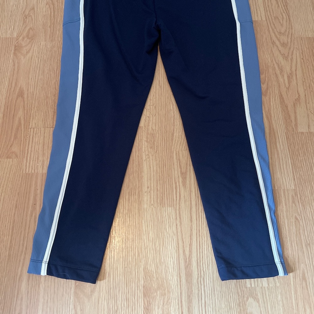 T By Talbots Indigo Blue Luxe Fleeceback Colorblock Full Length Leggings SizeXLP - Picture 10 of 11